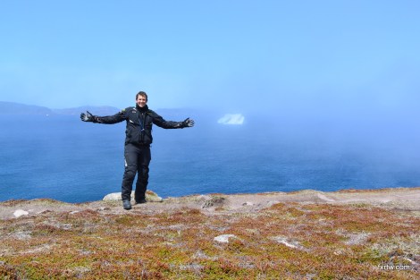 What's that white, icy, floaty thing behind?