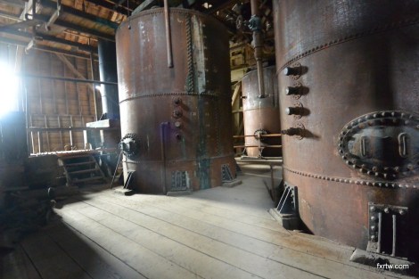 Ammonium leeching tanks